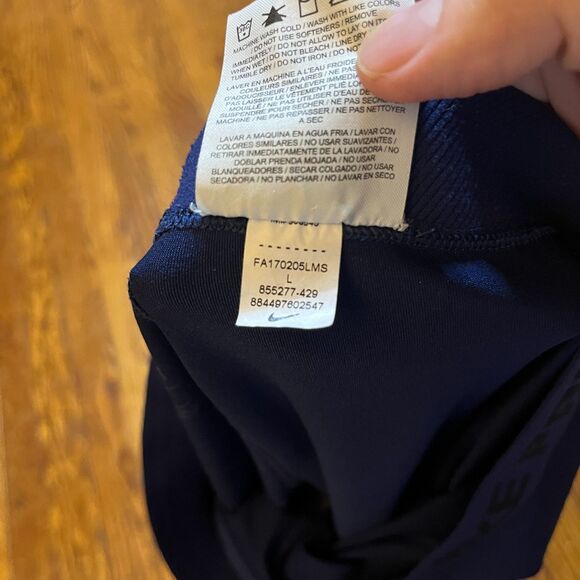 Nike Pro Reflective Print Cropped Capri Leggings Navy Blue Women's Size L - Picture 11 of 13